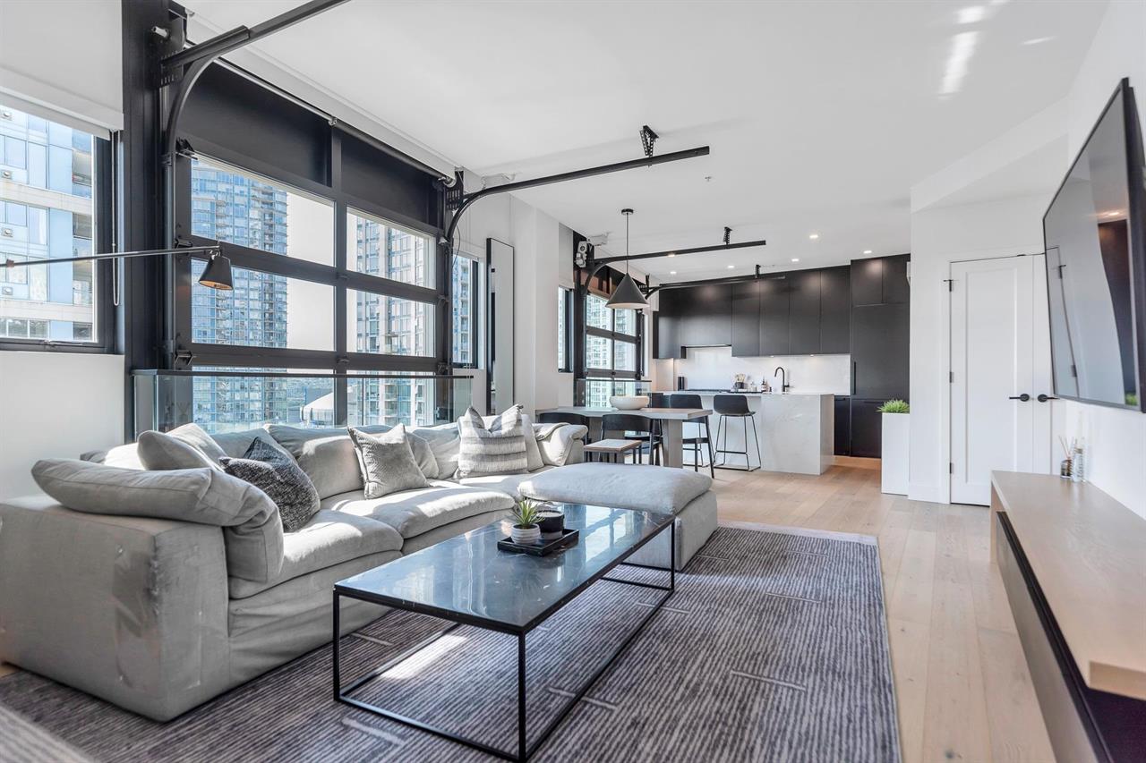 #703 - 546 Beatty Street